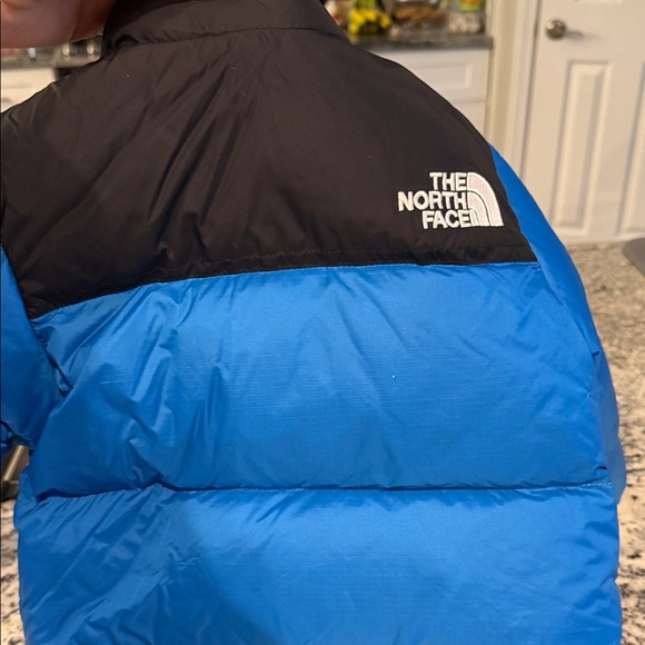The North Face Black and Blue Kids' Jacket - Picture 3 of 3